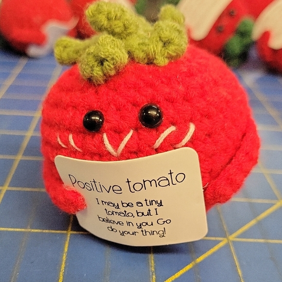 Positive Tomato I May Be A Tiny Tomato But I Believe In You Go Do Your Thing 2.5 - Picture 1 of 1